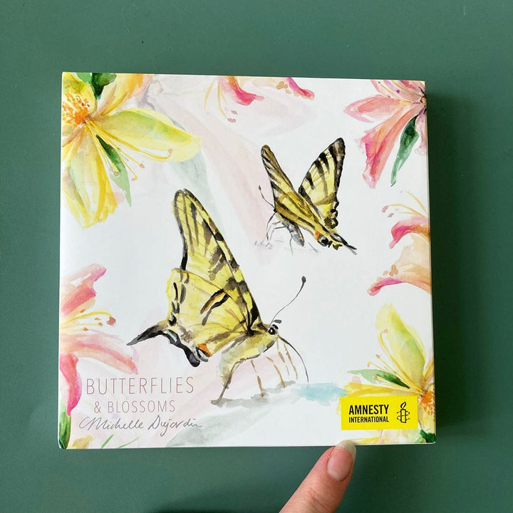 Gele vlinder aquarel kaart met illustraies van Michelle Dujardin, Amnesty International uitgave