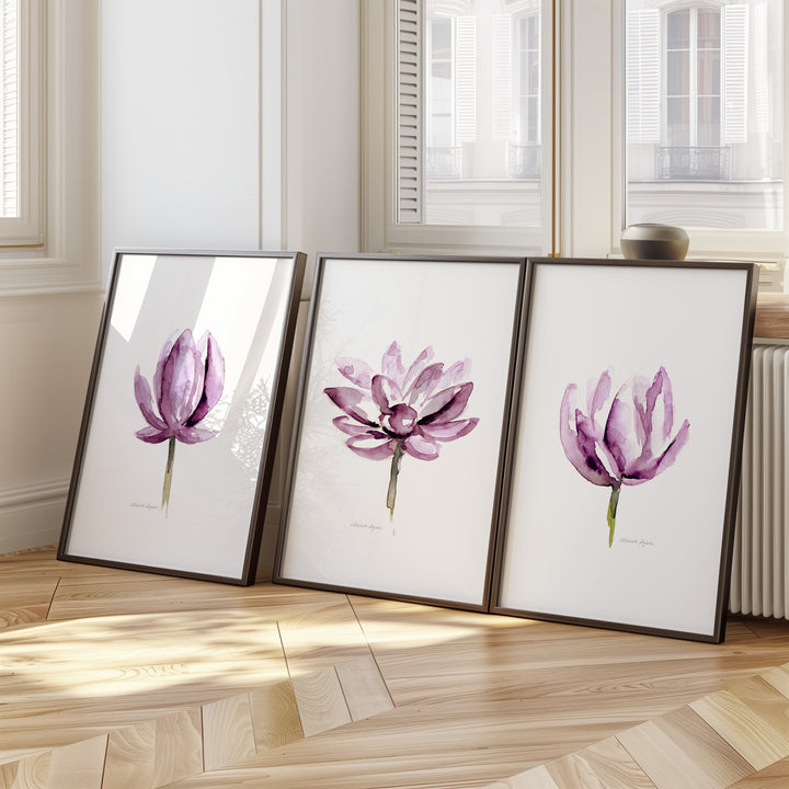 Prints van Lotus aquarel schilderijen in roze paars kleuren