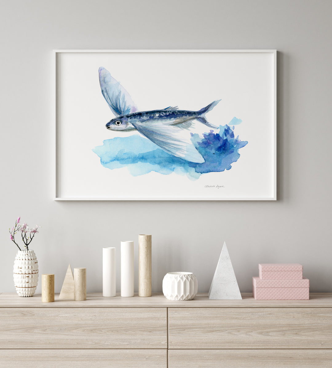 Sea animal wall decoration of a flying fish y Michelle Dujardin